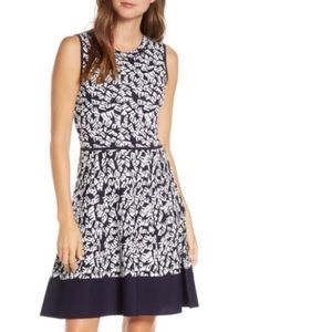 NWT Eliza J Knit Dress Fit & Flare Sleeveless Dress Size XL Navy & White